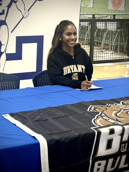 Tishany Delarosa signs with Division 1 Bryant University