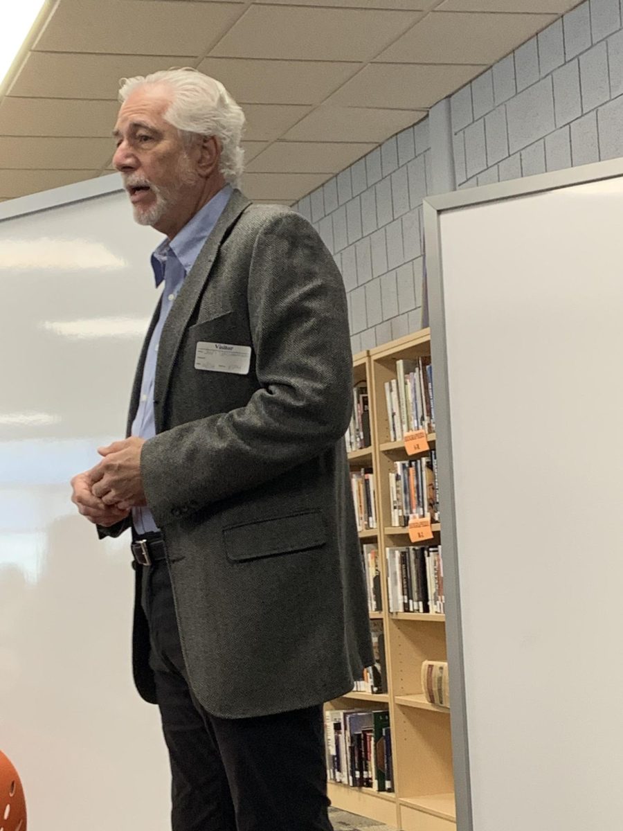 Attorney Jan  Schlitchmann discusses his life's work with the students of LHS's Street and Practical Law class. 